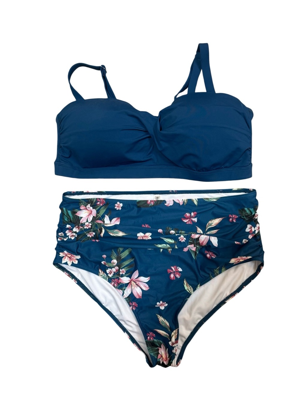 Younique 2 Piece Tankini Swimsuit Blue Floral Twist Front High Waist Size 18W
